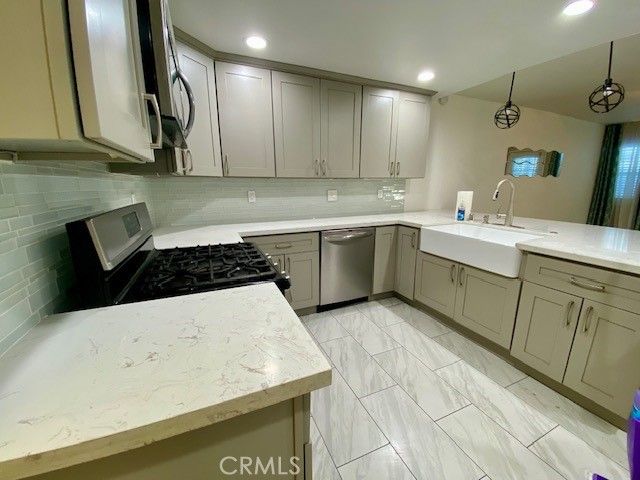 4150 Schaefer Avenue 31, Chino, CA 91710
