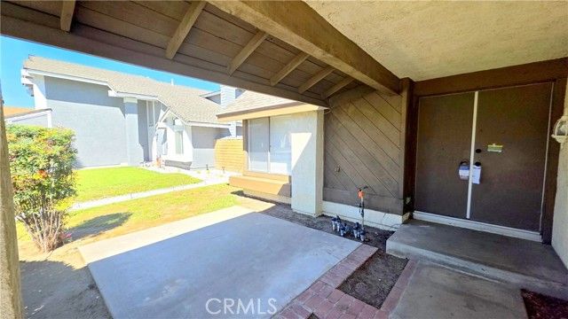 2731 S Cucamonga Avenue, Ontario, CA 91761