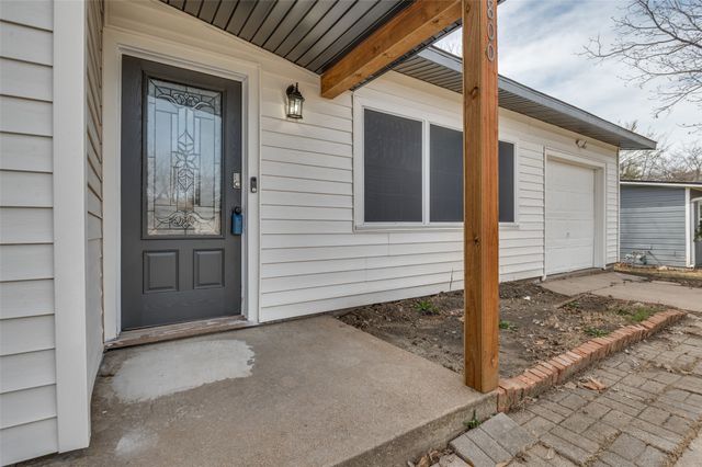 800 E Tucker Boulevard, Arlington, TX 76010