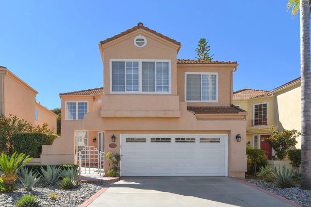 17964 Pueblo Vista Ln, San Diego, CA 92127