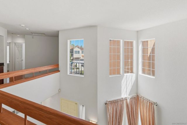 17964 Pueblo Vista Ln, San Diego, CA 92127