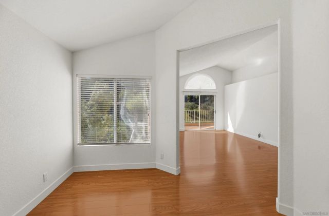 17964 Pueblo Vista Ln, San Diego, CA 92127