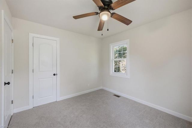 542 Hyde Park RD, Norfolk, VA 23503