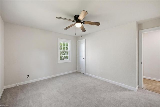 542 Hyde Park RD, Norfolk, VA 23503
