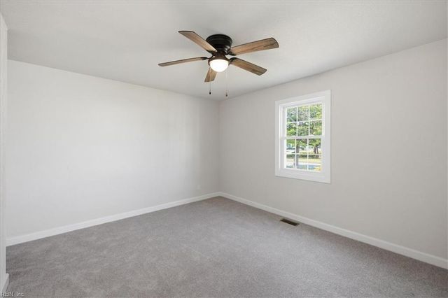 542 Hyde Park RD, Norfolk, VA 23503