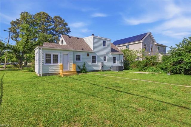 542 Hyde Park RD, Norfolk, VA 23503