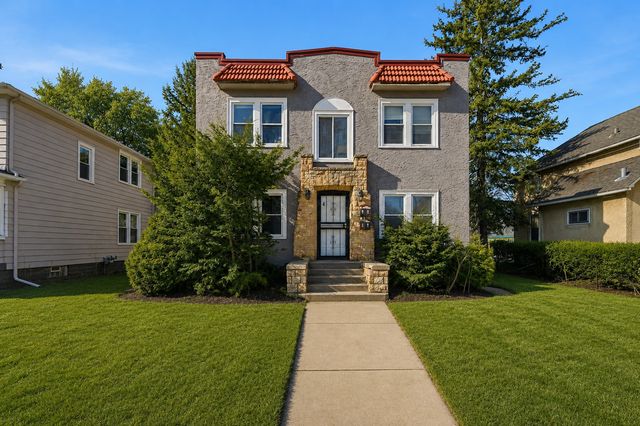 4333 Fremont Avenue N, Minneapolis, MN 55412
