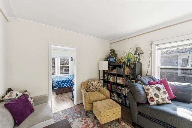 4333 Fremont Avenue N, Minneapolis, MN 55412