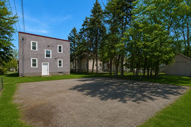 4333 Fremont Avenue N, Minneapolis, MN 55412