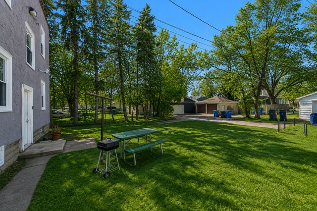 4333 Fremont Avenue N, Minneapolis, MN 55412