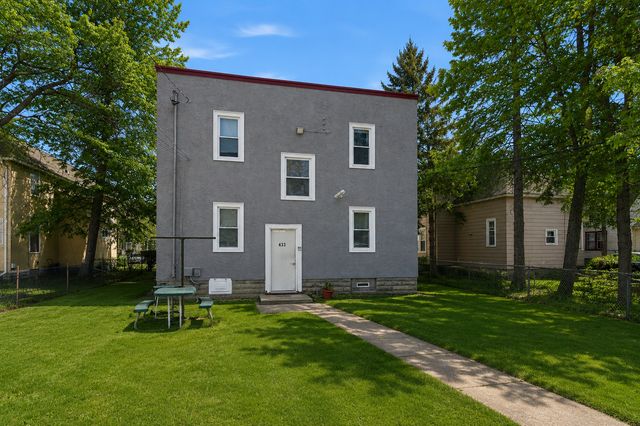 4333 Fremont Avenue N, Minneapolis, MN 55412
