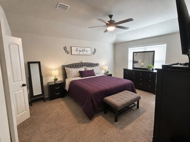 417 Kohls Crest Road, La Porte, TX 77571