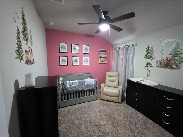 417 Kohls Crest Road, La Porte, TX 77571