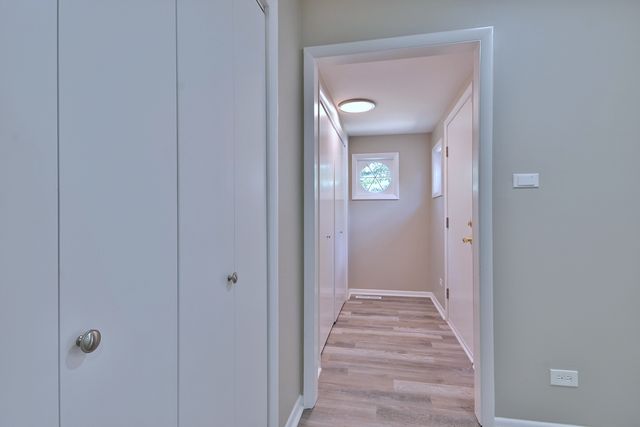 2309 Hawk Lane, Rolling Meadows, IL 60008