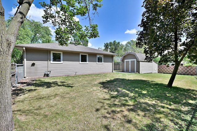 2309 Hawk Lane, Rolling Meadows, IL 60008