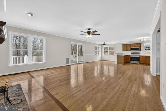 584 S POES RD, Amissville, VA 20106