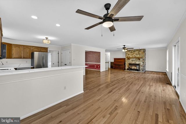 584 S POES RD, Amissville, VA 20106