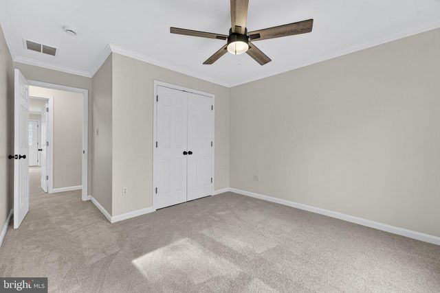 584 S POES RD, Amissville, VA 20106