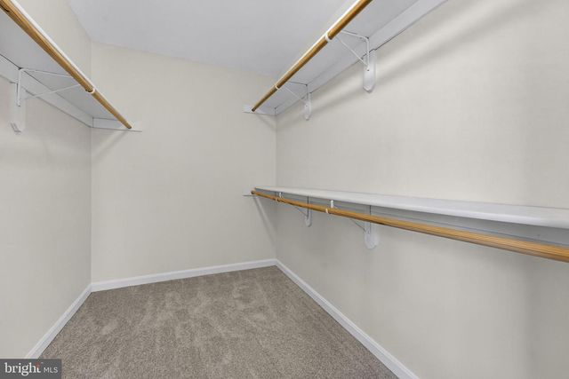 584 S POES RD, Amissville, VA 20106