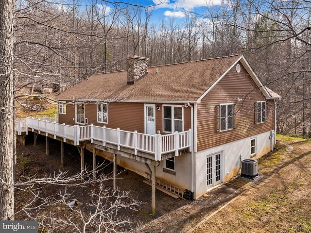 584 S POES RD, Amissville, VA 20106