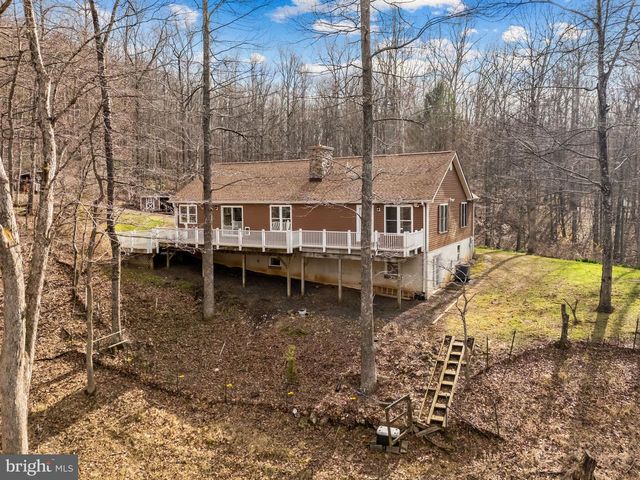 584 S POES RD, Amissville, VA 20106