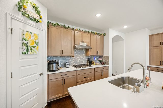 1620 Buckner, San Antonio, TX 78253