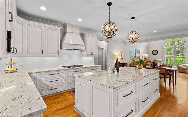 8308 Linville Oaks Drive, Oak Ridge, NC 27310