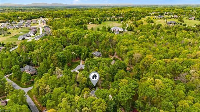 8308 Linville Oaks Drive, Oak Ridge, NC 27310