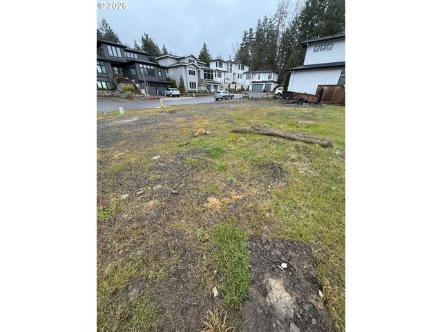 4974 PARK BLUFF Pl, Lake Oswego, OR 97035