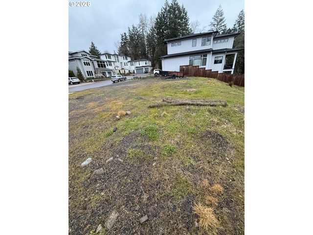 4974 PARK BLUFF Pl, Lake Oswego, OR 97035