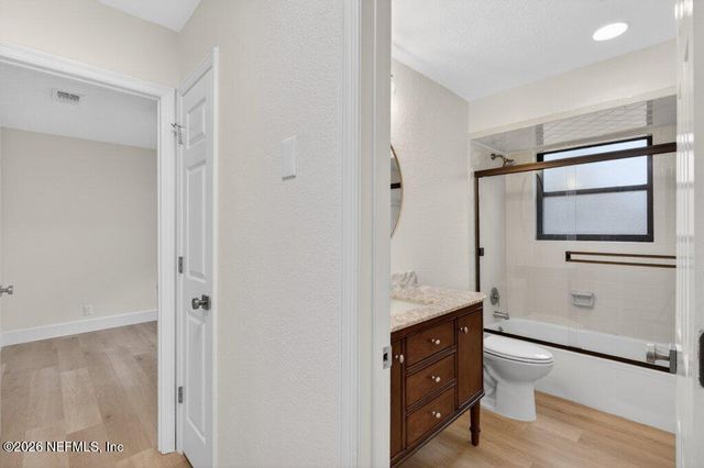 12128 HIDDEN HILLS Drive S, Jacksonville, FL 32225