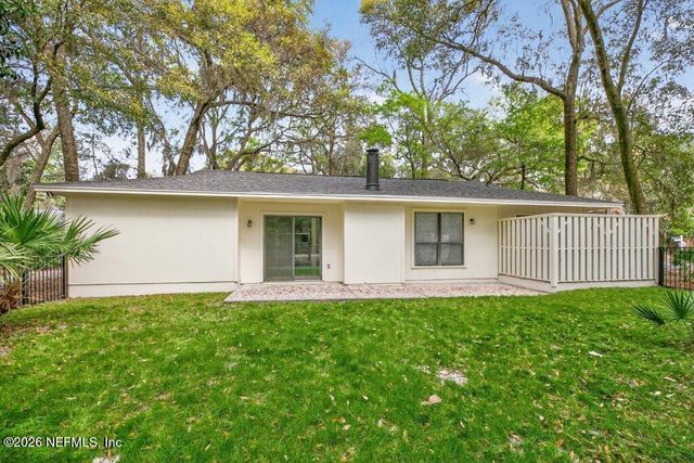 12128 HIDDEN HILLS Drive S, Jacksonville, FL 32225