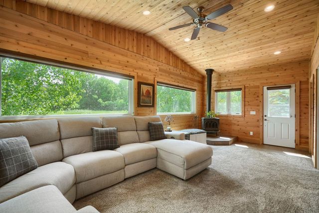 17141 Jefferson Court, Lakeville, MN 55044