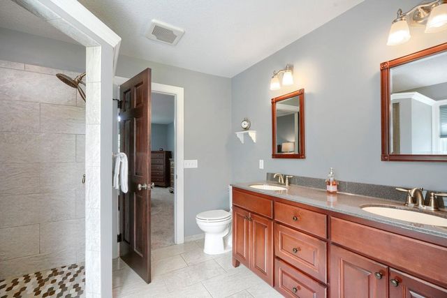 17141 Jefferson Court, Lakeville, MN 55044
