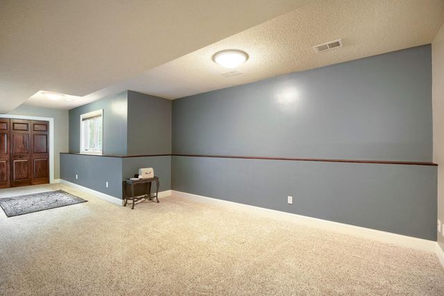 17141 Jefferson Court, Lakeville, MN 55044