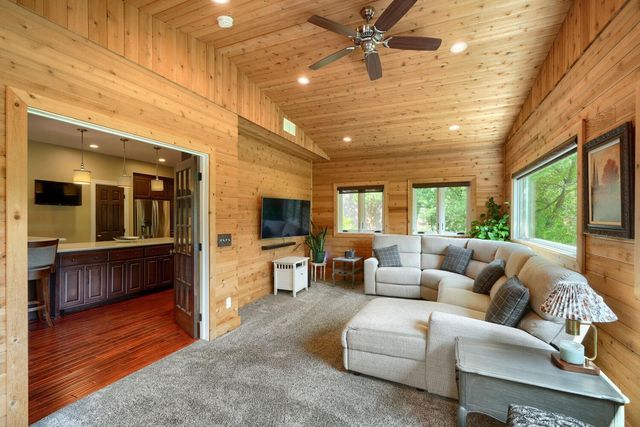 17141 Jefferson Court, Lakeville, MN 55044