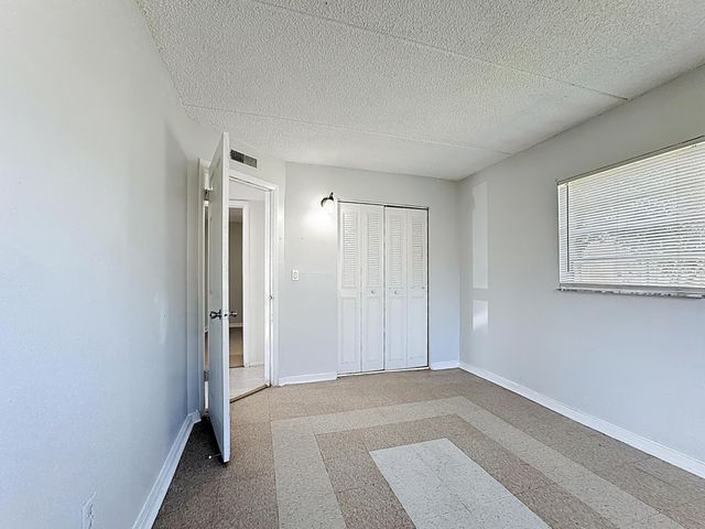 694 Michigan Ct Unit 3, St Cloud, FL 34769