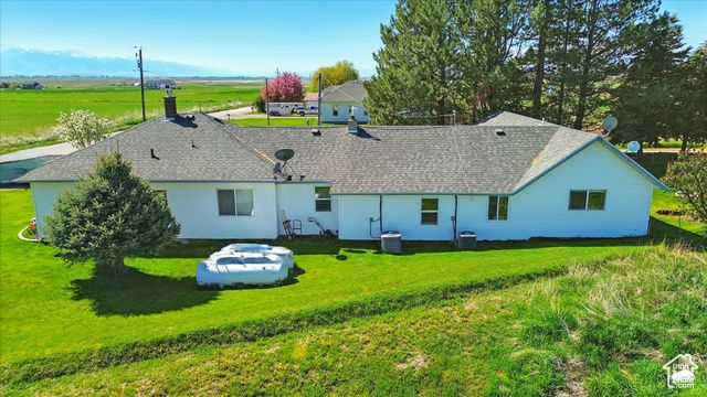 1317 S 400 E, Trenton, UT 84338