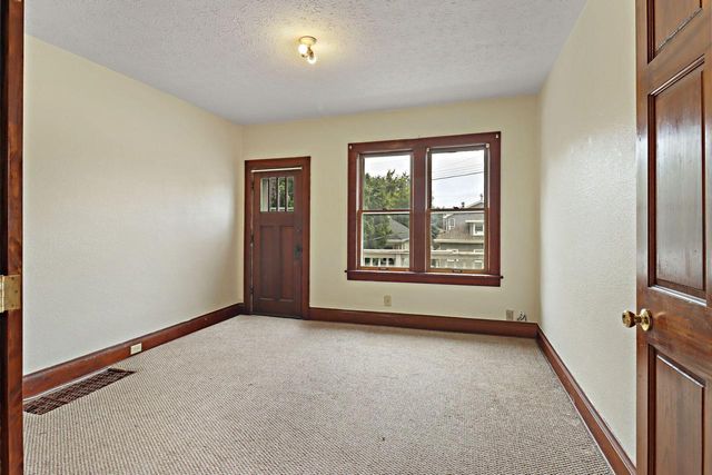 6606 28th AVENUE, Kenosha, WI 53143