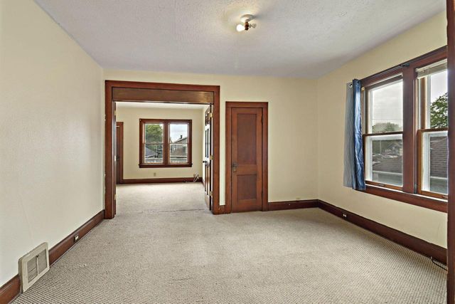 6606 28th AVENUE, Kenosha, WI 53143