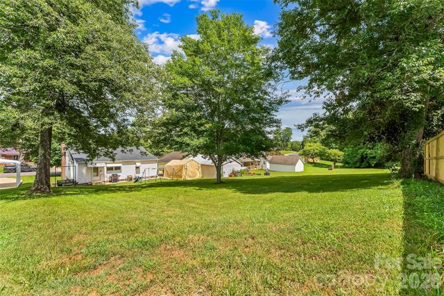 208 Shuping Street, Morganton, NC 28655