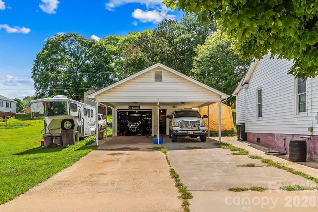 208 Shuping Street, Morganton, NC 28655