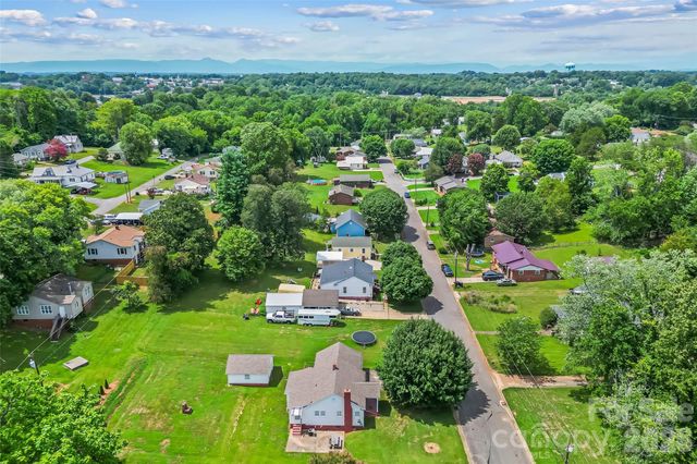 208 Shuping Street, Morganton, NC 28655