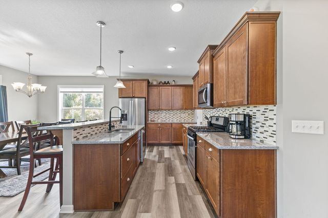 4596 Landings Way, Minnetrista, MN 55375