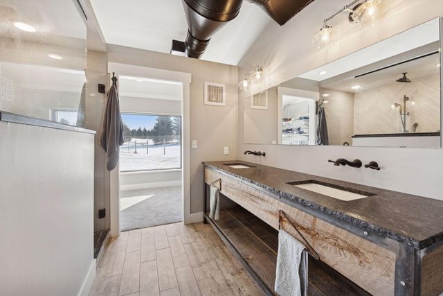 23795 Laredo Avenue, Belle Plaine, MN 56011