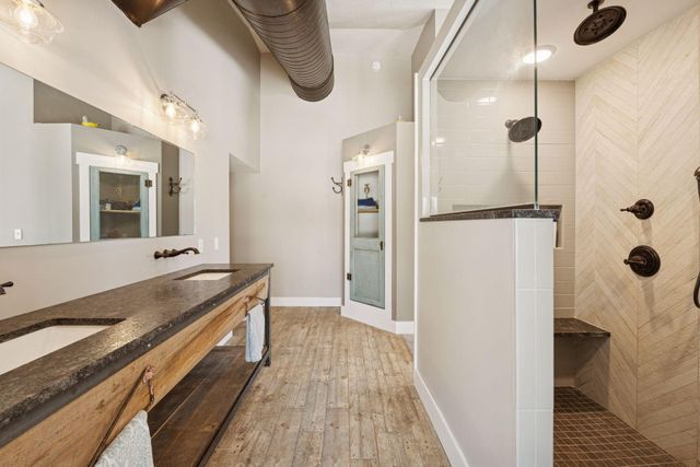 23795 Laredo Avenue, Belle Plaine, MN 56011