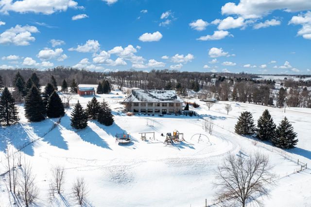 23795 Laredo Avenue, Belle Plaine, MN 56011