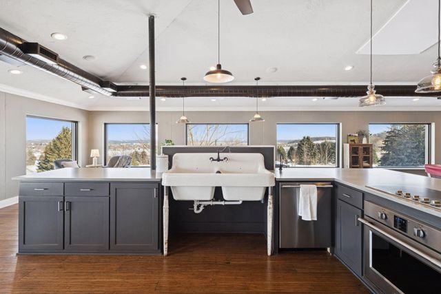 23795 Laredo Avenue, Belle Plaine, MN 56011