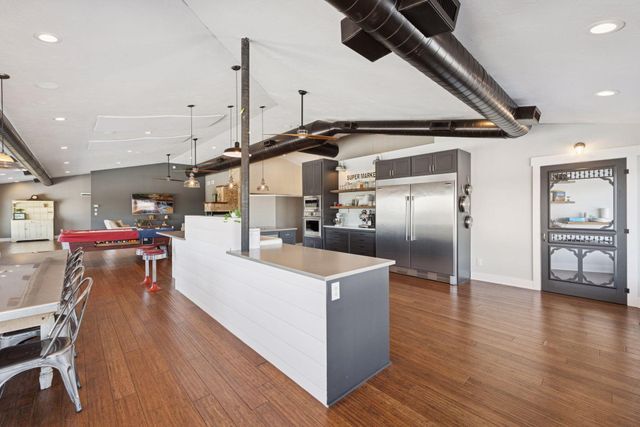 23795 Laredo Avenue, Belle Plaine, MN 56011