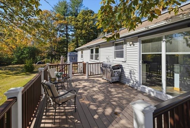 40 Dudley Rd, Billerica, MA 01821